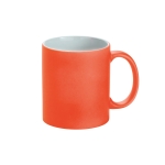 Kaffeetassen mit einen neo-matten Finish, beschriftbar mit Kreide farbe neonorange