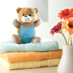 Bedruckbarer Stofftier-Teddybär in einer Latzhose für Kinder bedrucken farbe blau Stimmungsbild