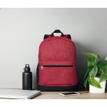 Diebstalhsicherer Rucksack aus Polyester mit verstecktem Fach farbe rot Stimmungsbild