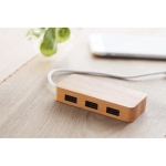 USB Hub mit 3 Ports 2.0 im Bambus-Gehäuse bedrucken farbe holzton Stimmungsbild