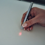 Kugelschreiber mit Laserpointer, Touchpen und LED-Licht farbe mattsilber siebte Ansicht