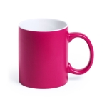 Tasse mit weißer Innenseite, farbigem Äußeren und weißem Logodruck farbe pink erste Ansicht