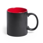 Schwarze Tasse mit Innenseite und Logo in gleicher Farbe, 350 ml farbe rot erste Ansicht