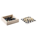 Spielsatz mit Schach, Parcheesi und Damespiel in Holzkiste mit Logo farbe holzton dritte Ansicht