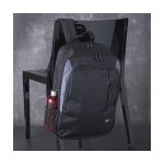 Schwarzer Laptop-Rucksack aus 400D Nylon bedrucken, 17'' farbe schwarz Lifestyle-Bild