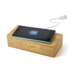 Nachhaltige Wireless Charger aus Bambus mit integrierter LED-Uhr farbe holzton 41603.75