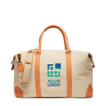 Hochwertige recycelte Canvas-Reisetasche mit Riemen mit Logo farbe beige Ansicht mit Druckbereich