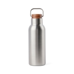 Flasche aus recyceltem Edelstahl mit Holzdeckel und Griff, 580 ml farbe silber