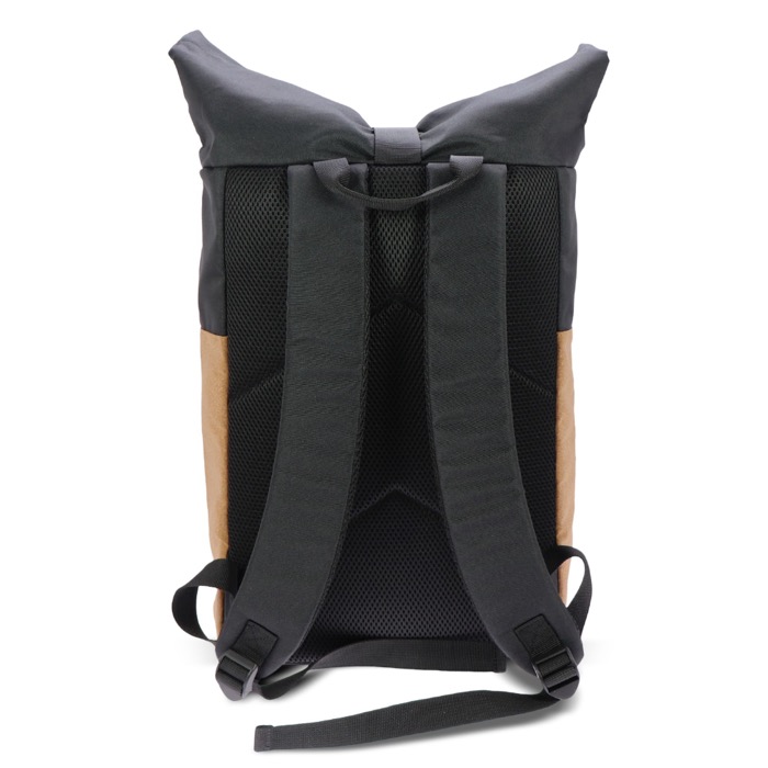 Rolltop Rucksack aus RPET und Kork mit Laptopfach, 15” farbe schwarz vierte Ansicht