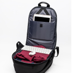 Reiserucksack mit diebstahlsicheren Taschen und PC-Fach, 15,6” farbe schwarz