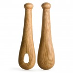 Set mit 2 Salatbestecken aus Eichenholz farbe holzton