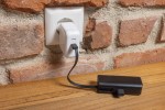 Tragbare Powerbank aus recyceltem Kunststoff mit Schlaufe, 3.000 mAh farbe schwarz